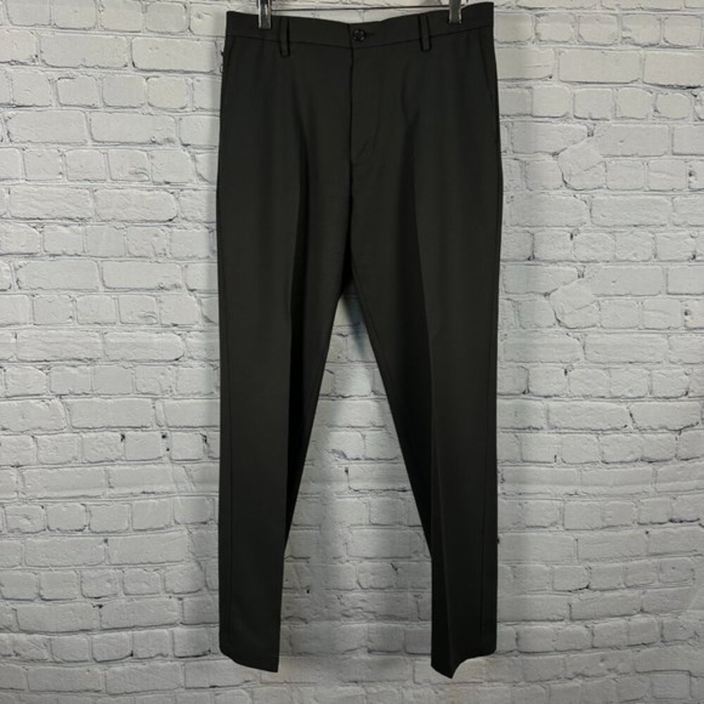 Dockers Men's Straight‎ Fit 100% Polyester Pant, Size W32 x L32, Steelhead Gray